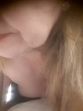 Snapshot of sua_sub_ chatting on 09-18-25, 01:52 sua sub  online show from 09-18-25, 01:52