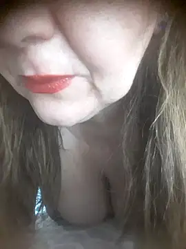 Snapshot of sua_sub_ chatting on 12-20-24, 04:36 sua sub  online show from 12-20-24, 04:36