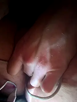 Snapshot of shehandme chatting on 11-08-25, 02:48 shehandme online show from 11-08-25, 02:48