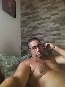 ADRIAN ADI40 online show from 07-15-26, 03:46