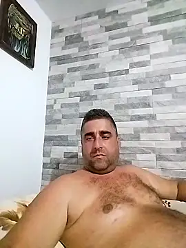 ADRIAN ADI40 online show from 10-27-25, 04:08