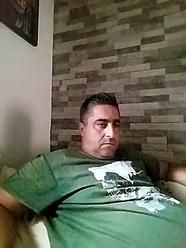 ADRIAN ADI40 online show from 10-08-25, 07:32