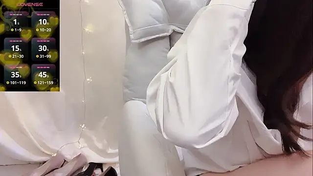 Tw Zoella online show from 04-10-26, 04:47