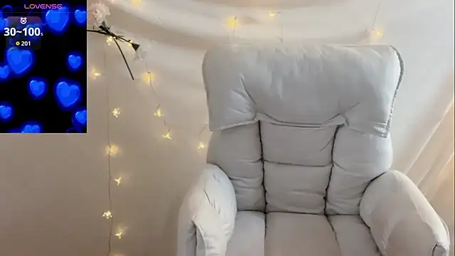 Tw Zoella online show from 05-20-26, 03:47