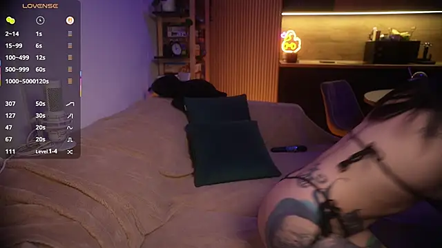 KeokiStar  online show from 01-18-26, 07:06