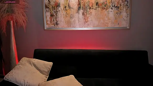 Snapshot of LindseyCox chatting on 09-28-25, 04:30 LindseyCox online show from 09-28-25, 04:30