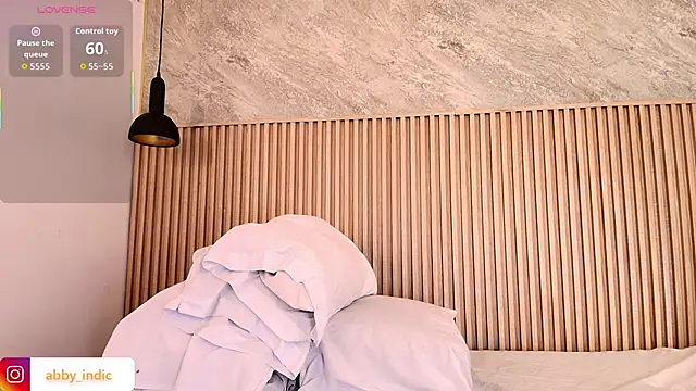 indi catalina online show from 11-08-25, 12:31