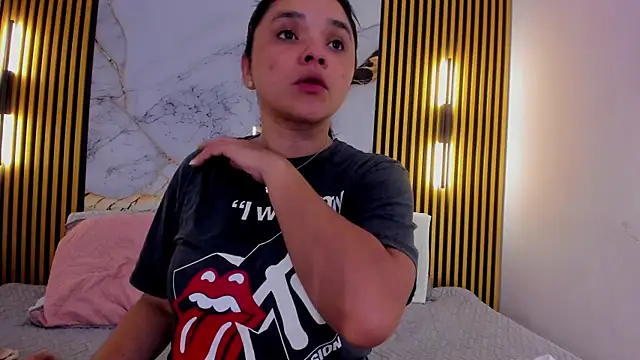 indi catalina online show from 02-12-26, 12:49