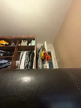 blacksexybeauty31 online show from 10-10-25, 09:21