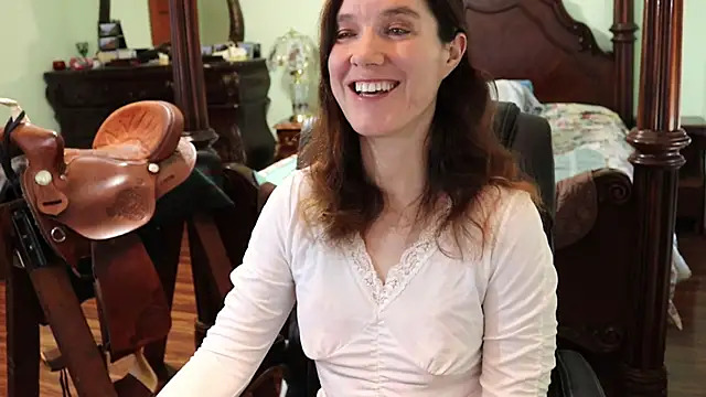 Snapshot of thornburyrose chatting on 03-16-25, 06:55 thornburyrose online show from 03-16-25, 06:55