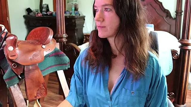 thornburyrose online show from 04-03-26, 05:19