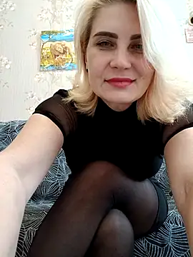 JennyOMay online show from 02-09-26, 04:21