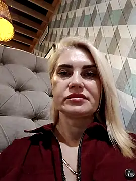 JennyOMay online show from 01-08-26, 05:13