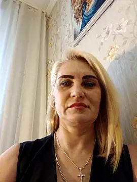 JennyOMay online show from 11-27-25, 04:13