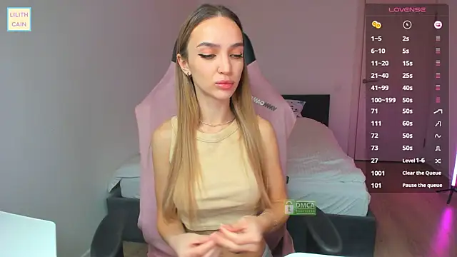 Lilith Cain online show from 12-18-25, 06:56