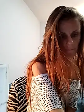 Snapshot of Scarlettishere chatting on 09-14-25, 11:49 Scarlettishere online show from 09-14-25, 11:49