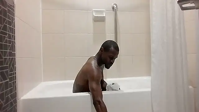 Maculine Stayr online show from 04-04-26, 02:29