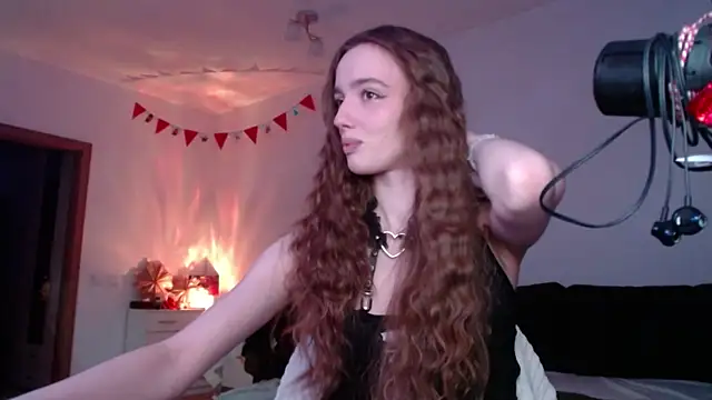 Snapshot of Weeissy chatting on 01-14-25, 07:53 Weeissy online show from 01-14-25, 07:53