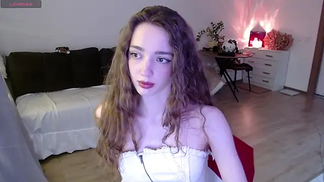 Snapshot of Weeissy chatting on 12-01-24, 05:07 Weeissy online show from 12-01-24, 05:07