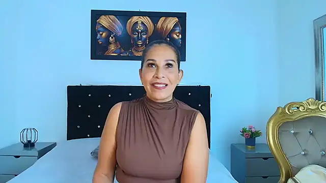 Snapshot of Shanon_mature chatting on 05-08-26, 07:39 Shanon mature online show from 05-08-26, 07:39