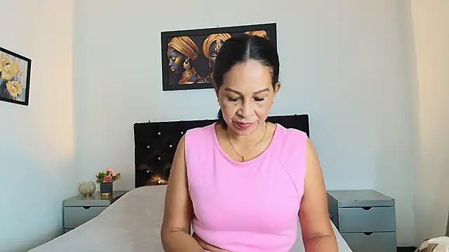 Snapshot of Shanon_mature chatting on 07-25-26, 06:58 Shanon mature online show from 07-25-26, 06:58