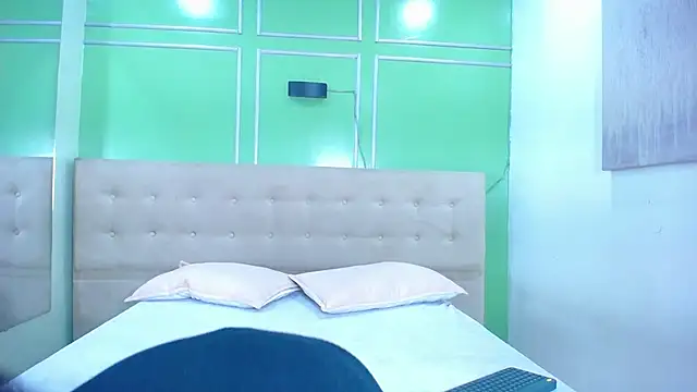 Shanon mature online show from 02-04-25, 01:56