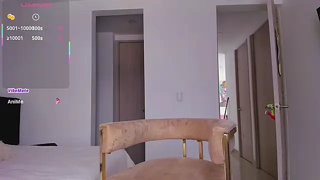 Stacy Malibu1 online show from 10-16-25, 07:44