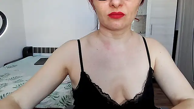 sweet-tinqerbell online show from 03-06-26, 10:21