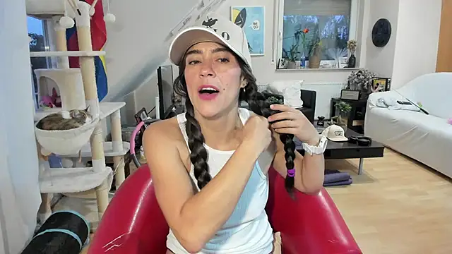 tinny williams online show from 09-09-25, 04:44