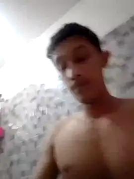 Snapshot of trips2 chatting on 02-24-26, 08:31 trips2 online show from 02-24-26, 08:31