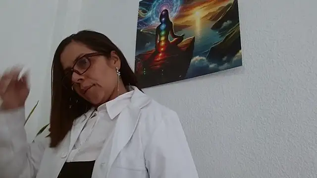 Sara Brandon online show from 09-16-25, 04:19