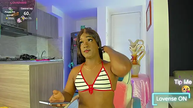 SammyGirlTS online show from 10-26-25, 02:39