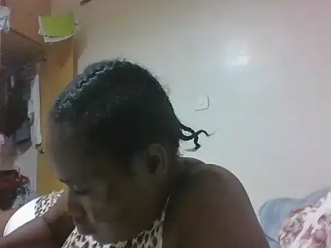 queen aria19 online show from 01-17-26, 05:05