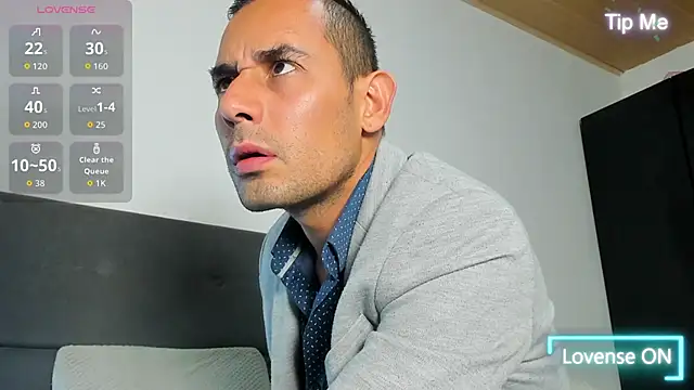 jhonyalzate2 online show from 04-07-26, 02:35