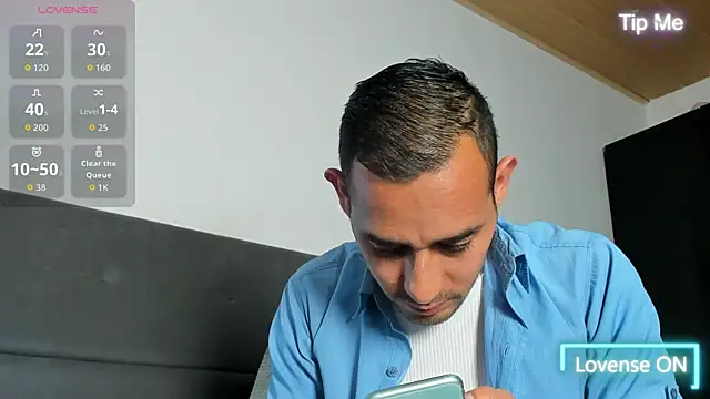 jhonyalzate2 online show from 04-10-26, 01:45