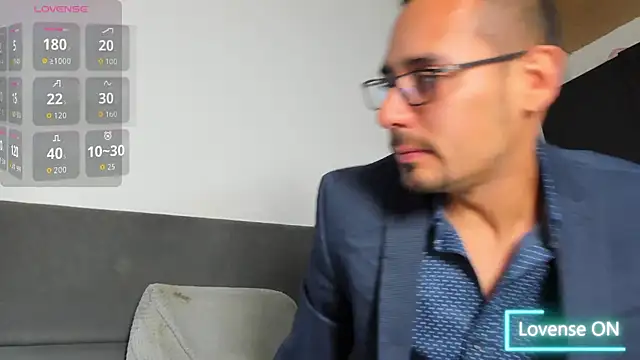 Snapshot of jhonyalzate2 chatting on 02-28-26, 04:01 jhonyalzate2 online show from 02-28-26, 04:01