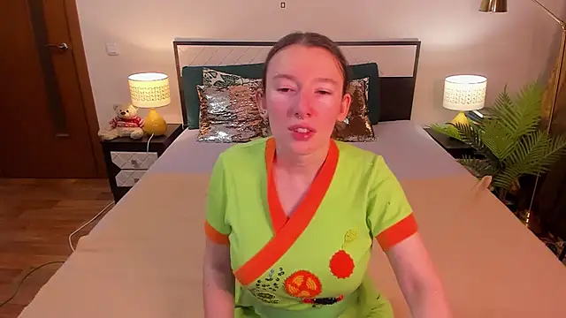 CatherineWalls online show from 07-11-26, 01:06
