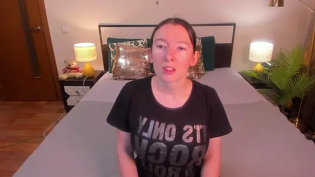 CatherineWalls online show from 07-06-26, 03:46