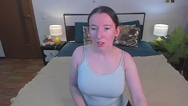 CatherineWalls online show from 06-10-26, 04:13