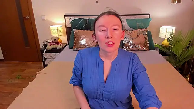 CatherineWalls online show from 03-01-26, 04:01