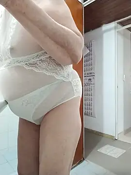 Vicky Rosse online show from 03-11-26, 04:01