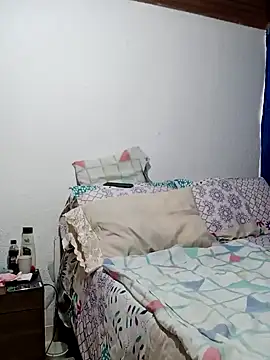 Vicky Rosse online show from 03-22-25, 05:20