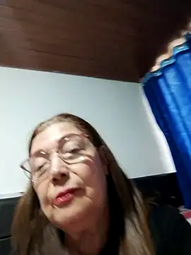 Vicky Rosse online show from 04-23-26, 09:38