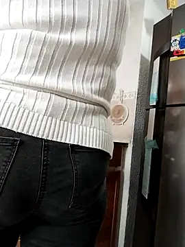 Vicky Rosse online show from 02-23-26, 06:52