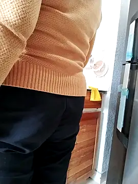 Vicky Rosse online show from 03-06-26, 05:08