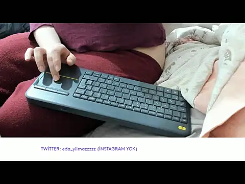 sexy modelll online show from 12-18-25, 10:52