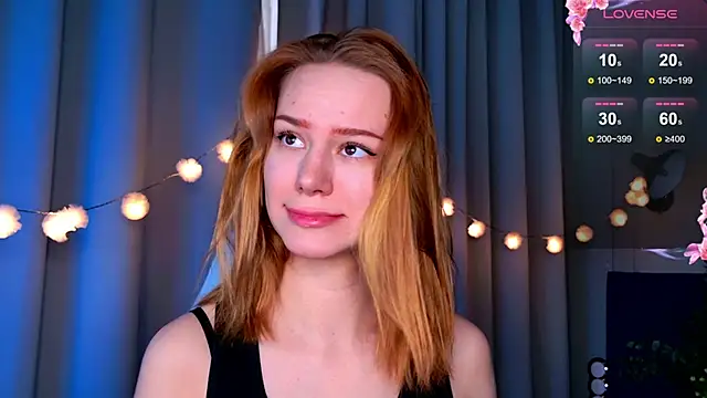 Snapshot of Ramona___ chatting on 03-10-25, 06:05 Ramona    online show from 03-10-25, 06:05