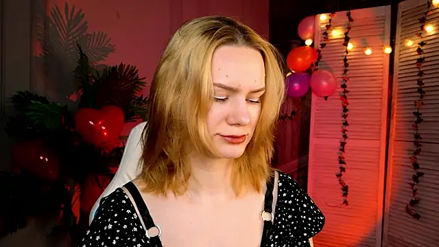 Ramona    online show from 02-13-26, 06:24