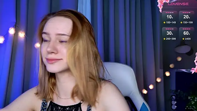 Snapshot of Ramona___ chatting on 02-20-25, 06:06 Ramona    online show from 02-20-25, 06:06