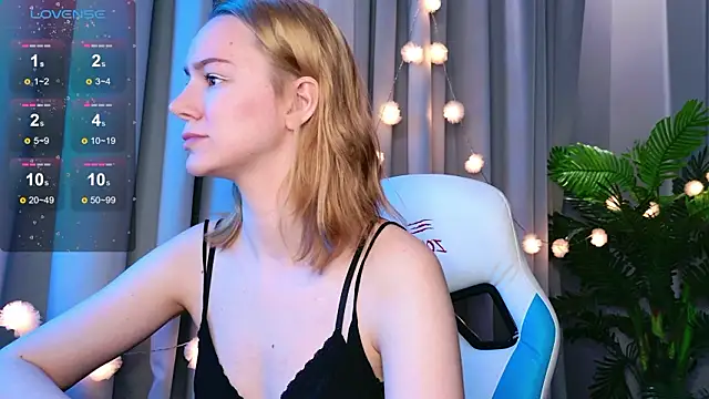 Ramona    online show from 02-04-26, 06:08